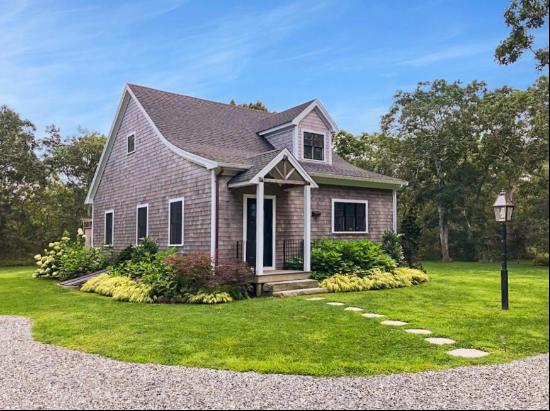 114 Meetinghouse Way, Edgartown, MA, 02539, USA