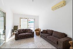 Four Bedroom Villa Close to The Sea in Chloraka, Pafos