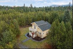 Cozy Cottage on Secluded Acreage