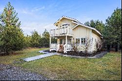 Cozy Cottage on Secluded Acreage