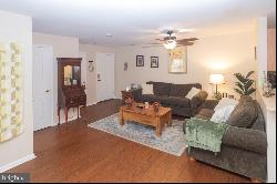 219 Lawrence Lane, Riverside NJ 08075