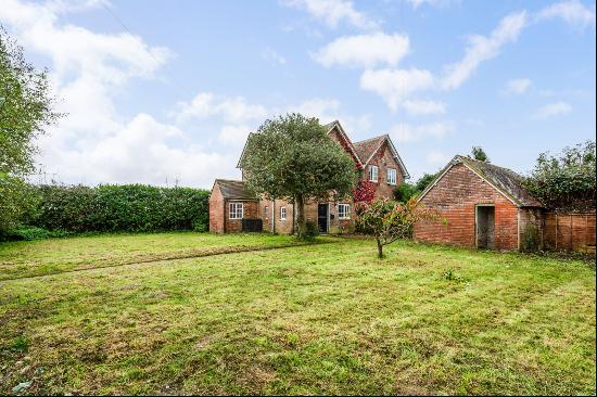 Church Farm Lane, Sidlesham, Chichester, West Sussex, PO20 7RF