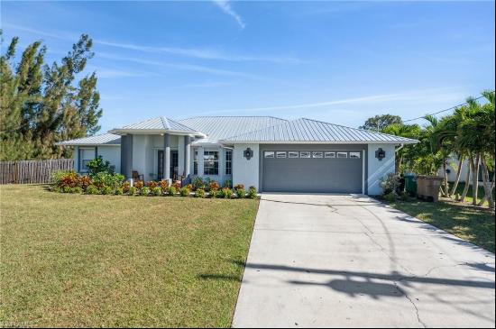 2823 NW 42nd Pl, Cape Coral FL 33993