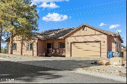 8 E Tranquil Lane, Flagstaff AZ 86005