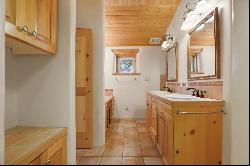 906 Kit Carson Rd, Taos NM 87571