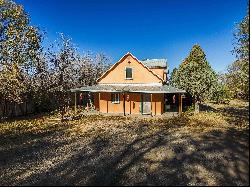 906 Kit Carson Rd, Taos NM 87571