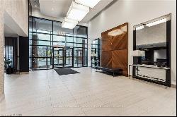 102 Grovewood Common N/A Unit 535, Oakville ON L6H0X2