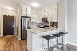 102 Grovewood Common N/A Unit 535, Oakville ON L6H0X2