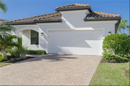 1622 Marton Ct, Naples FL 34113