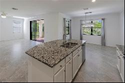 1622 Marton Ct, Naples FL 34113