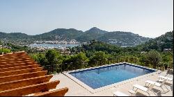 Fantastic villa with harbour views for sale in Puerto de Andrait, Andratx 07157