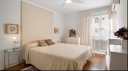 Bright apartment with parking for sale in the centre of Palma de, Palma de Mallorca 07000