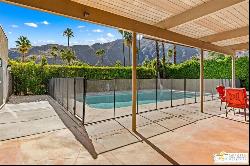 985 N Tuxedo Circle, Palm Springs CA 92262