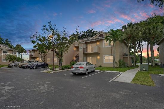 1851 NW 96th Ter Unit 6K, Pembroke Pines FL 33024