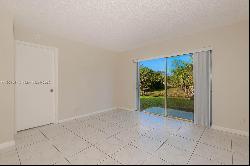 9929 Twin Lakes Dr Unit 26-A, Coral Springs FL 33071