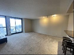 10 E Ontario Street #4105, Chicago IL 60611