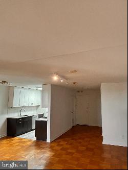 2601 Pennsylvania Avenue Unit 1041, Philadelphia PA 19130