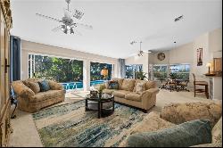 25030 Bay Cedar Dr, Bonita Springs FL 34134