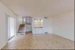 10 La Villita Court NE, Albuquerque NM 87112