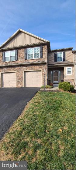 1738 Haralson Drive, Mechanicsburg PA 17055