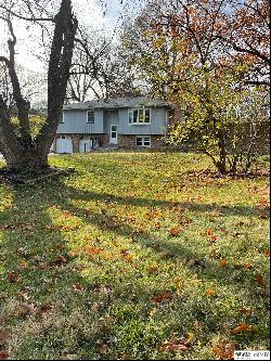 20418 Perry Road, Council Bluffs IA 51503