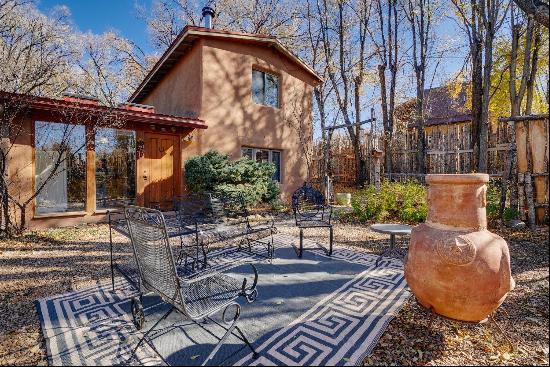 405 Martinez Lane, Taos NM 87571