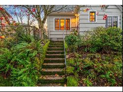 4519 NE 16th Ave, Portland OR 97211