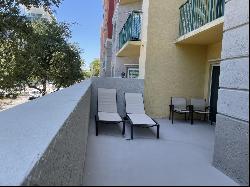 6001 SW 70th St Unit 202, South Miami FL 33143