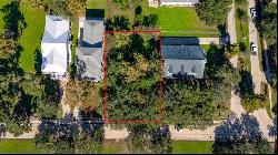 2801 Lakeshore Drive, Mandeville LA 70448