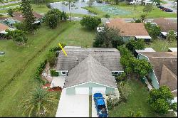 1442 SE Larkwood Circle, Port Saint Lucie FL 34952