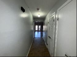 140 Hamden Avenue #APT B, Waterbury CT 06704