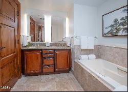 100 E Thomas Place Unit 3053-Week 4, Beaver Creek CO 81620