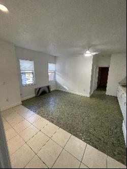 440 Franklin Avenue #2nd floor NE, Hartford CT 06114