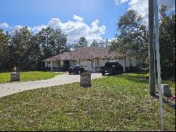 89 Cypress Boulevard E, Homosassa FL 34446