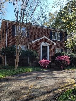 606 Myers Lane Unit B, Greensboro NC 27408