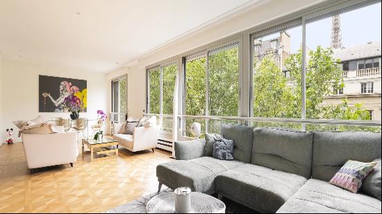 Apartment for sale in Paris, France