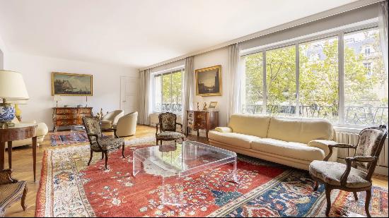 Apartment for sale in Paris, France