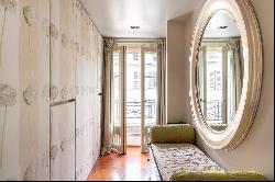 Paris 5th District - A superb pied a terre