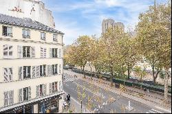 Paris 5th District - A superb pied a terre