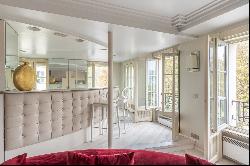 Paris 5th District - A superb pied a terre