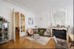 Paris 17th District - A spacious 4-bed apartment