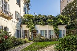 Exclusive and historic property in the center of Milan