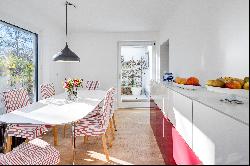 Unobstructable top location on the Canaletto: Sunny 3-room apartment with outdoor firep