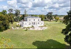 Cognac - Magnificent 19th century chateau