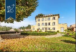 Historical villa in a panoramic position for sale in the province of Pisa