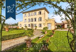 Historical villa in a panoramic position for sale in the province of Pisa