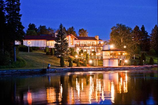 Yacht Club & Architecture