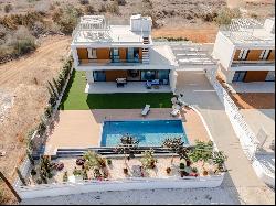 Four Bedroom Modern Villa in Protaras