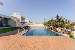 Four Bedroom Modern Villa in Protaras