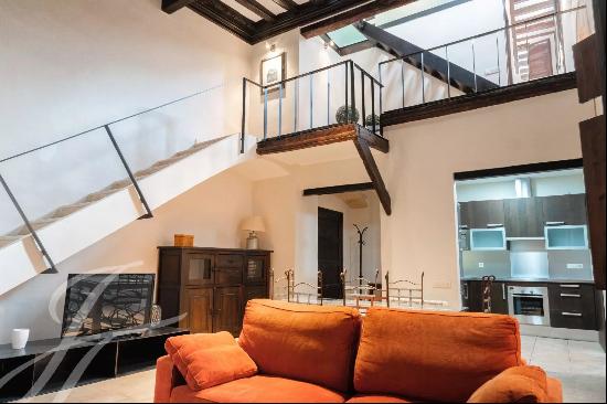 Apartment with character, private terrace  in Palma's Old Town